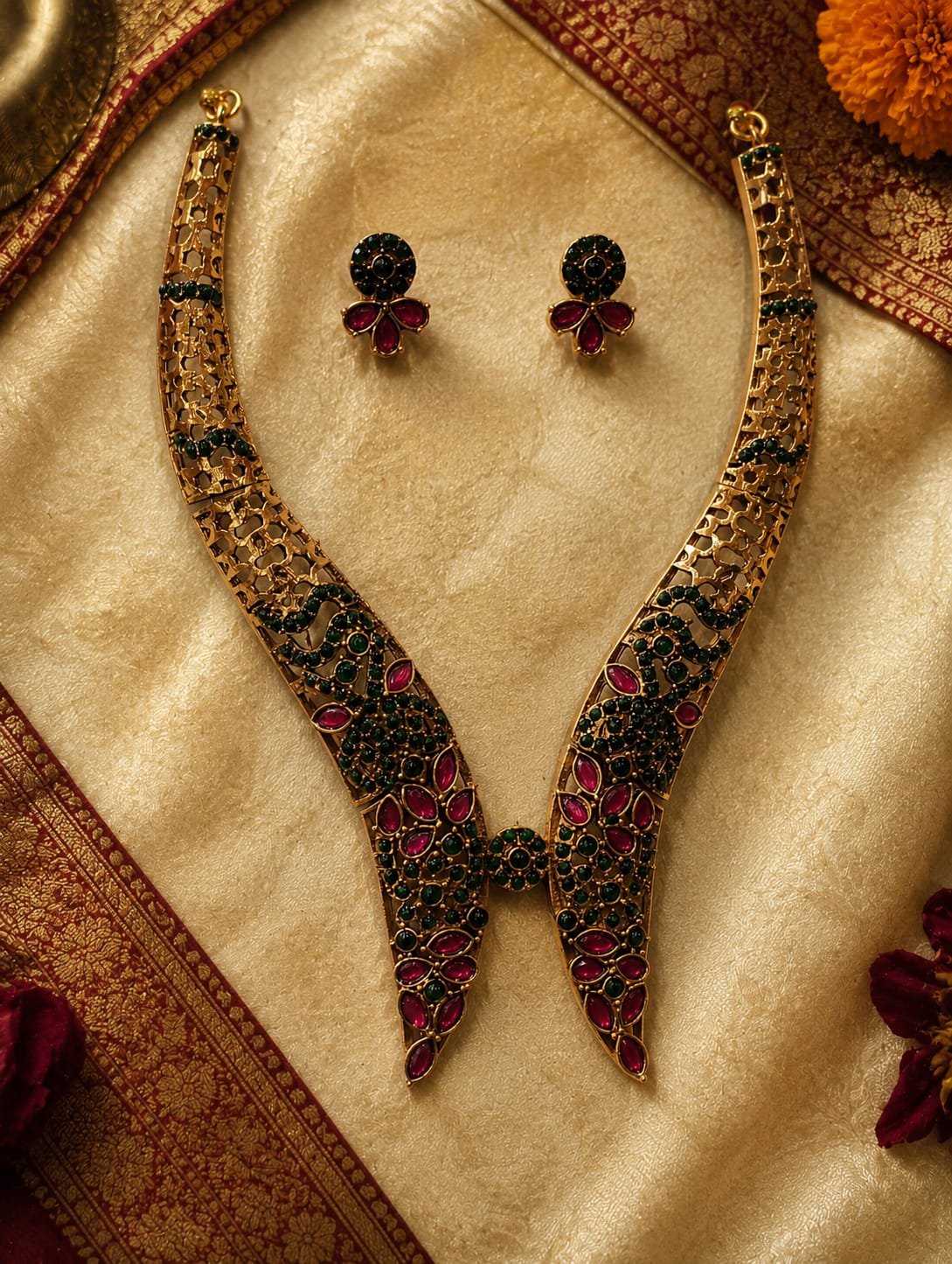 NECKLACE AD05
