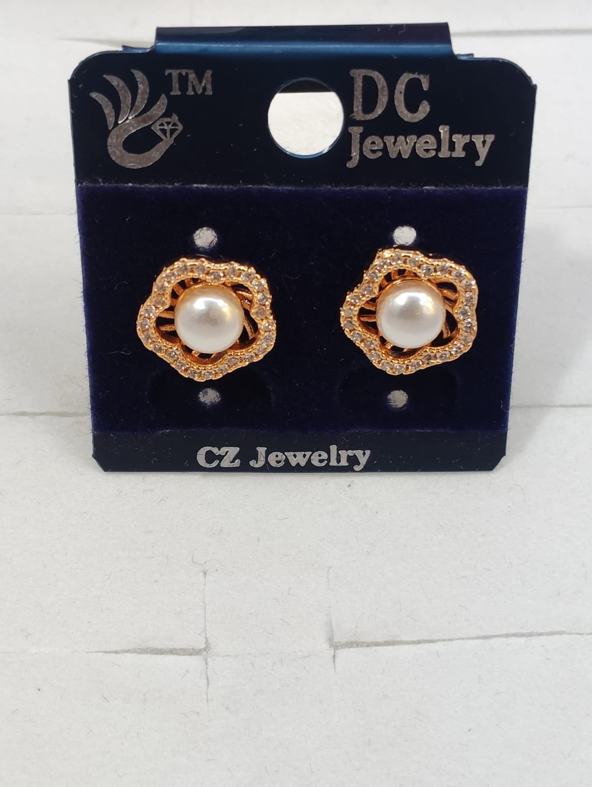 STUD AD 09