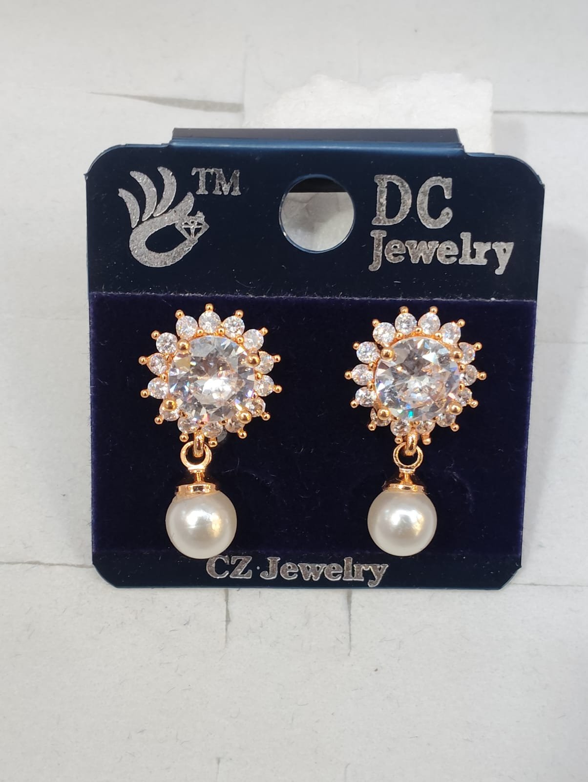STUD AD 033