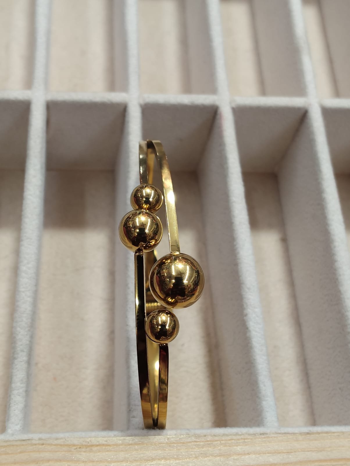 ANTI TARNISH BANGLE 02