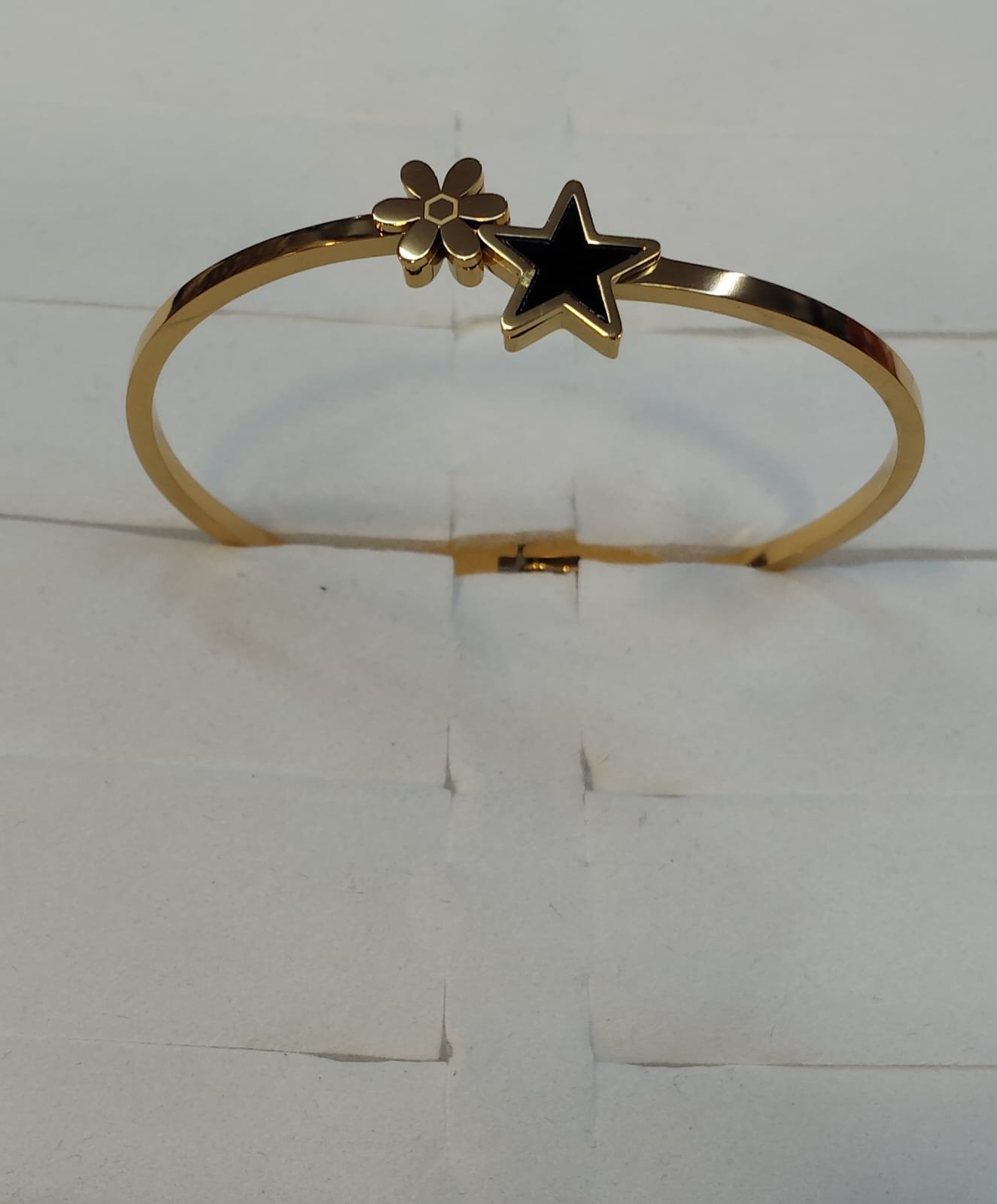 ANTI TARNISH BANGLE 012