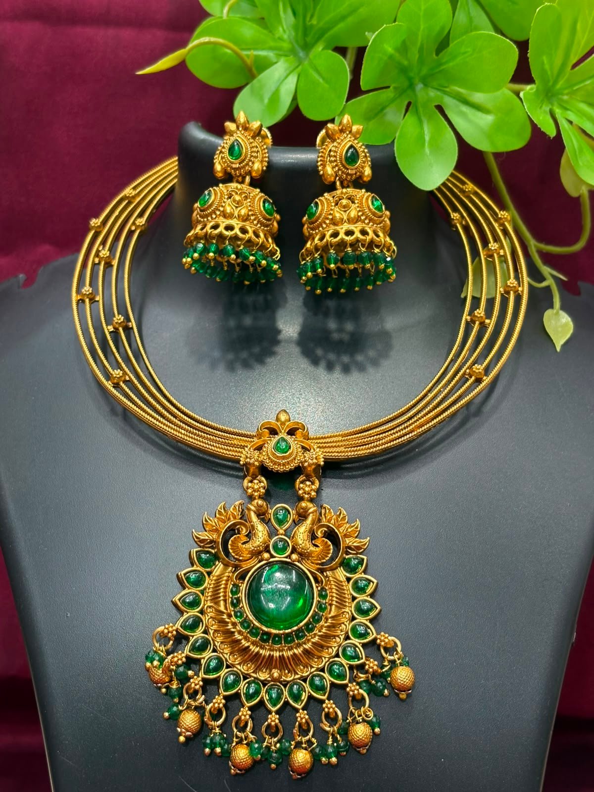 NECKLACE TRADITIONAL 21