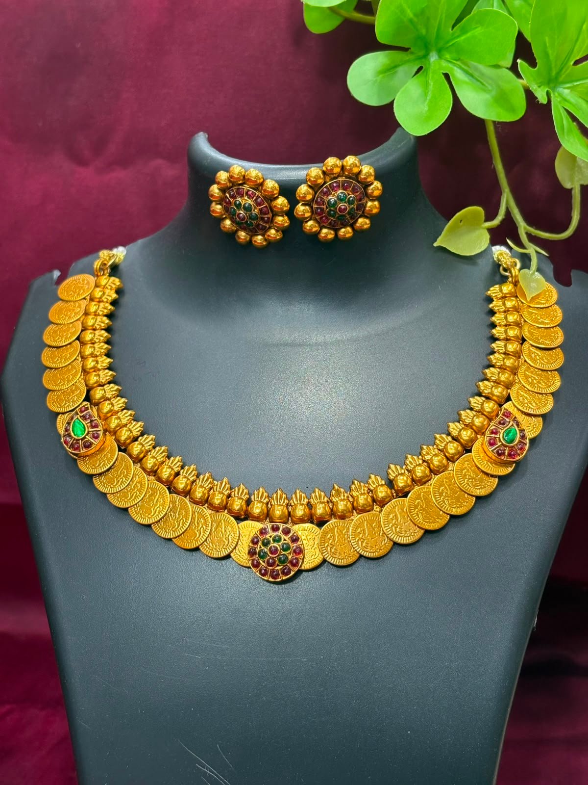 NECKLACE TRADITIONAL 20